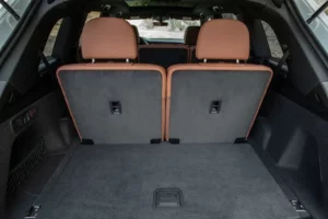 صندوق تحميل أودي Q7 2023