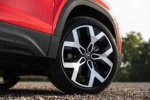 عجلة فولكس فاجن تاوس 2023