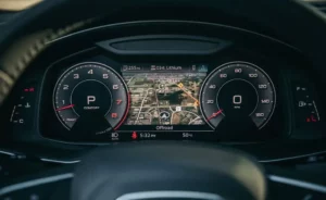 قمرة قيادة أودي Q8 2023