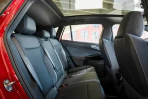 مقاعد فولكس فاجن ID. 4 2023 الخلفية