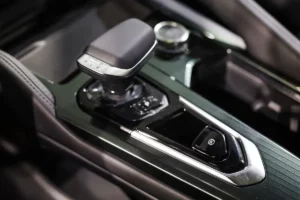 ناقل حركة جيلي مونجارو 2023