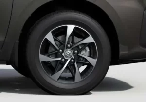 عجلة سوزوكي ارتيجا 2023