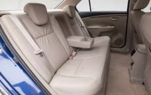 مقاعد سوزوكي سياز 2023 الخلفية