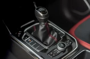 ناقل حركة بيستون T33 2023