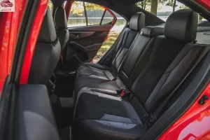 مقاعد سوبارو WRX 2023 الخلفية