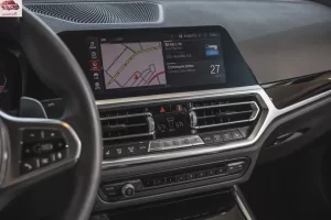 شاشة بي إم دبليو الفئة الثانية 2023