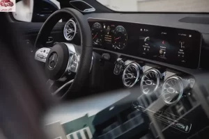 شاشة مرسيدس بنز CLA كلاس 2023