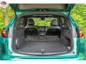 صندوق تحميل ألفا روميو ستيلفيو 2023 مع طي المقاعد