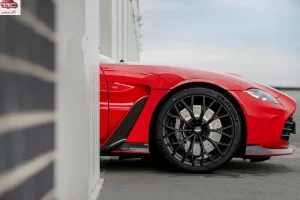 عجلة أستون مارتن فانتاج 2023