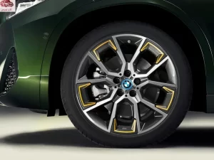 عجلة بي إم دبليو X2 2023