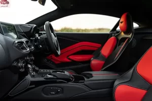 مقاعد أستون مارتن فانتاج 2023