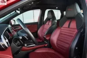 مقاعد إم جي HS 2023 الأمامية