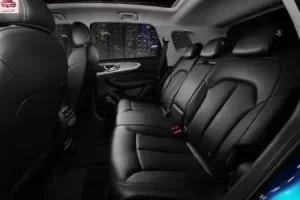 مقاعد إم جي RX5 2023 الخلفية