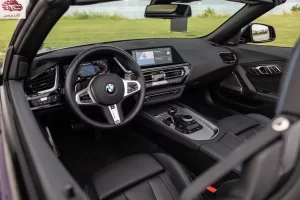 مقصورة بي إم دبليو Z4 2023