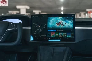 شاشة تسلا موديل S 2023