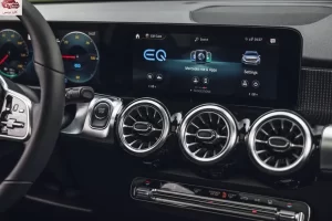 شاشة مرسيدس بنز EQB 2023