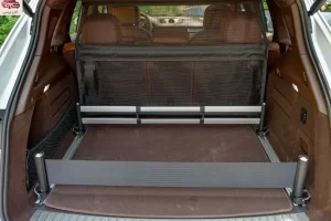 صندوق تحميل بورش كايين هايبرد 2023 مع طي المقاعد