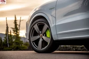 عجلة بورش كايين هايبرد 2023