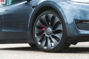 عجلة تسلا موديل Y 2023