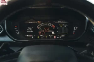 قمرة قيادة لامبورجيني أوروس 2023