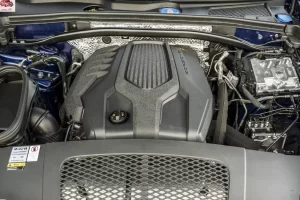 محرك بورش ماكان 2023