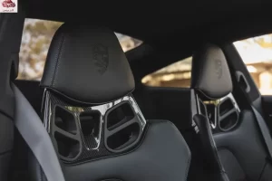 مقاعد بورش 911 2023