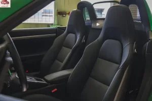 مقاعد بورش بوكستر 2023