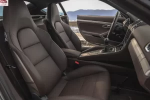 مقاعد بورش كايمان 2023