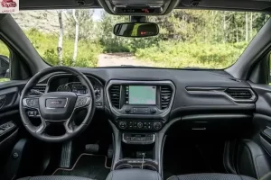 مقصورة جي إم سي أكاديا 2023