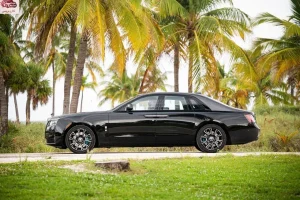 جانب رولز رويس جوست 2023