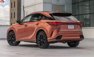 جانب لكزس RX 2023