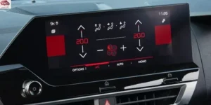 شاشة ستروين C4 2023