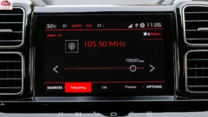 شاشة ستروين C5 2023