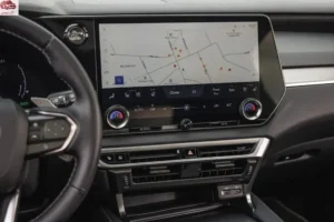 شاشة لكزس RX 2023