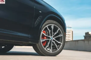 عجلة بي إم دبليو X3 2023