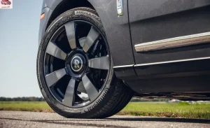 عجلة رولز رويس كولينان 2023