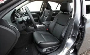 مقاعد انفينيتي Q50 2023 الأمامية