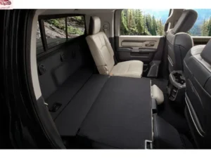 طى مقاعد رام 2500 2023 الخلفية