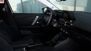 مقاعد ستروين C4X 2023 الأمامية