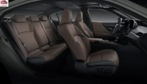 مقاعد لكزس ES هايبرد 2023