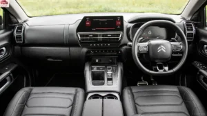 مقصورة ستروين C5 اير كروس 2023