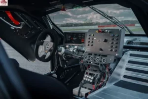 مقصورة لوتس إيفايا 2023