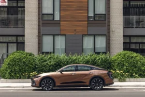 مقدمة تويوتا كراون 2024