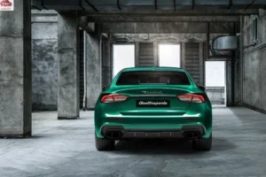 خلفية مازيراتي كواتروبورتي 2023