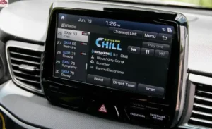 شاشة هيونداي فيلوستر 2024