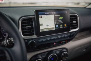 شاشة هيونداي فينيو 2024