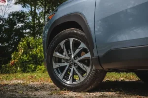 عجلة تويوتا كورولا كروس 2024