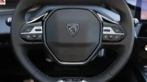 عجلة قيادة بيجو 408 2024