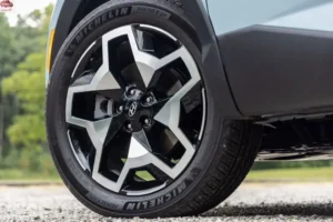 عجلة هيونداي سانتا كروز 2024