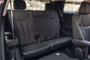 مقاعد هيونداي باليسيد 2024 الصف الثالث